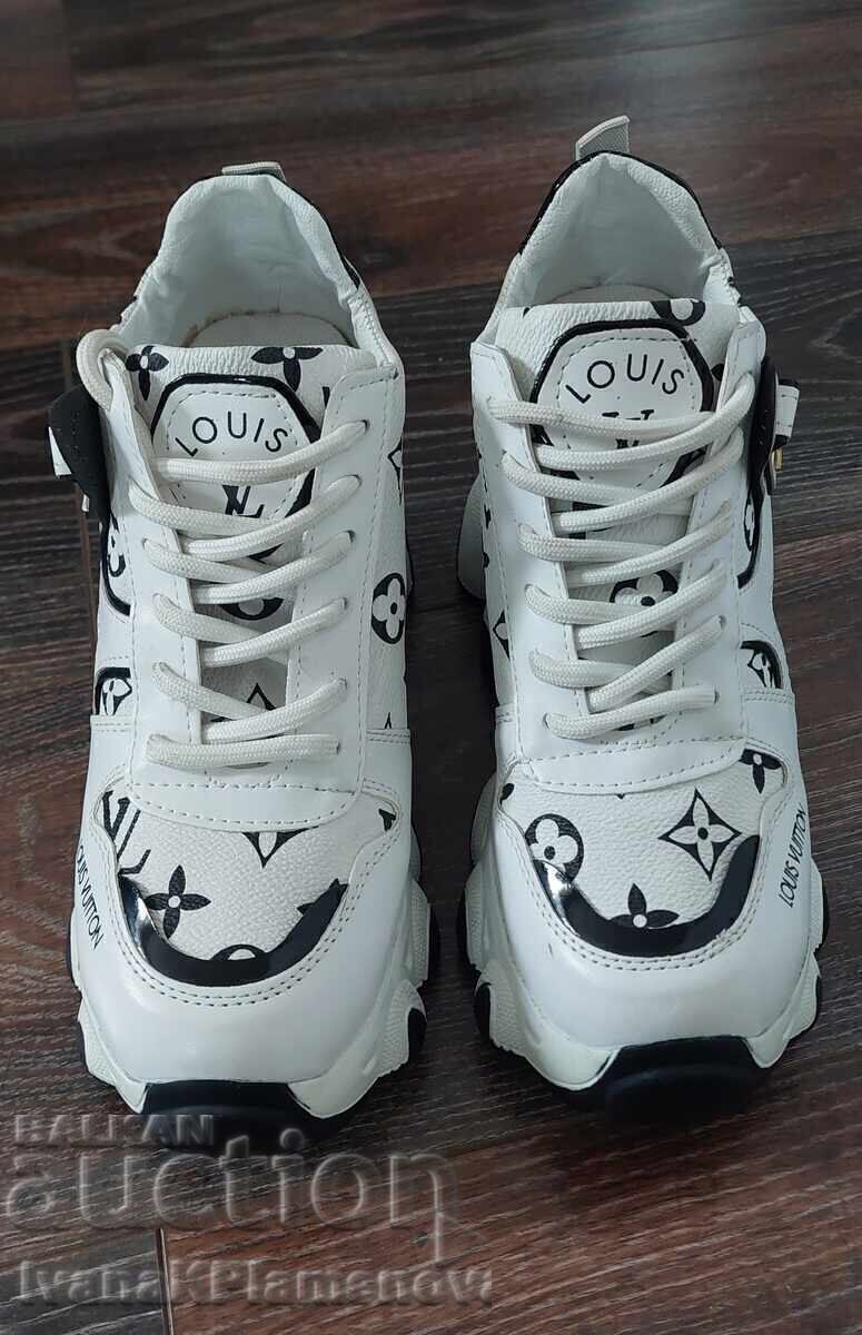 Licitație Pantofi sport damă număr 39 excelenți LOUIS VUITTON