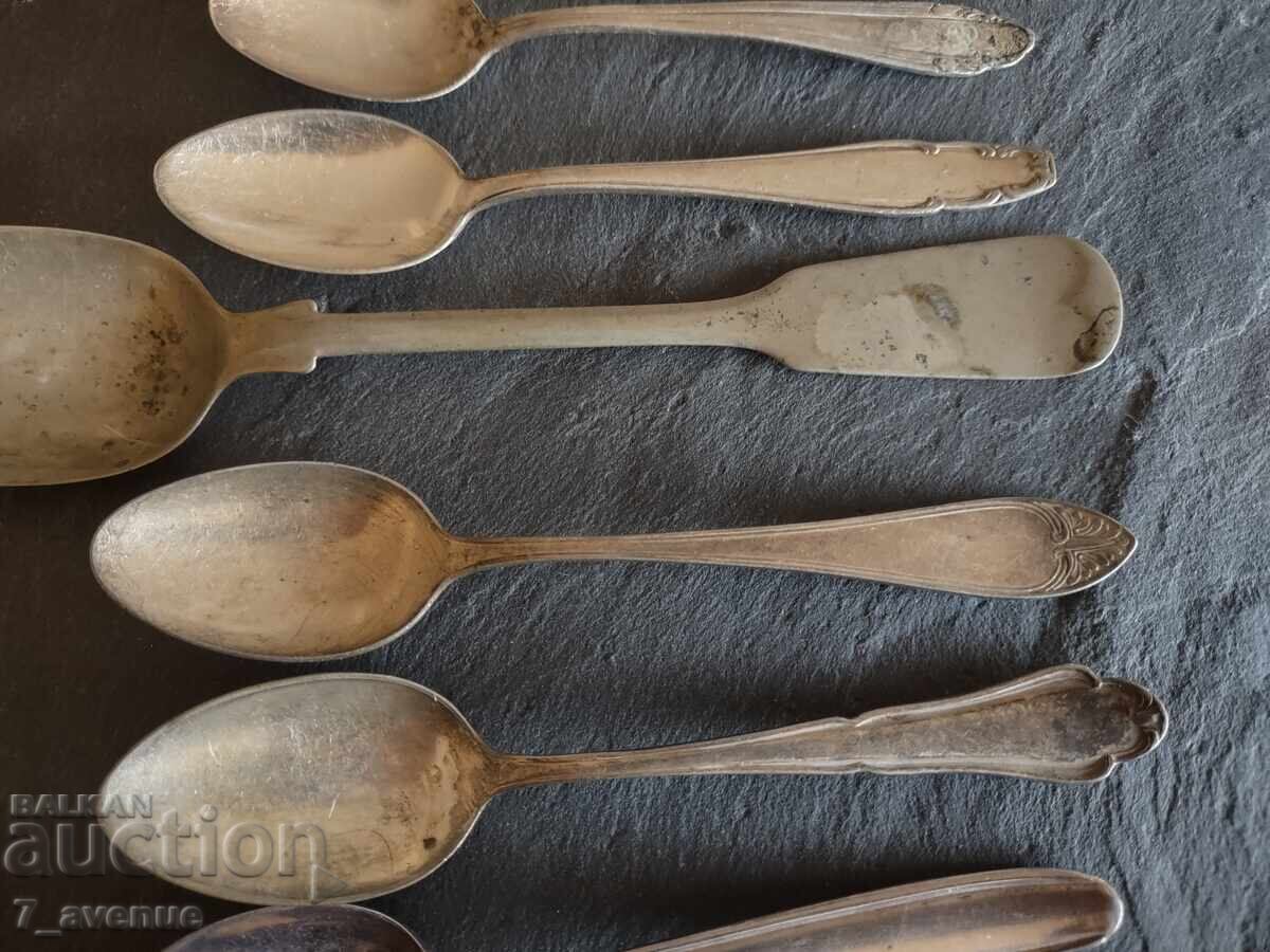 Livrarea Lot tacâmuri vechi linguri, argintate, 6.04.25 Livrarea Lot tacâmuri vechi linguri, argintate, 6.04.25