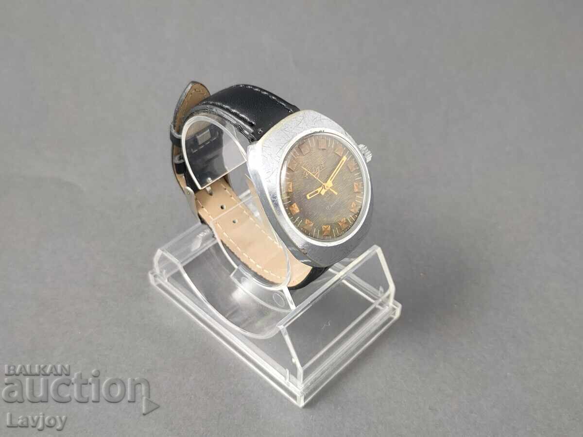 Аукцион Полет Poljot ретро модел ръчен часовник