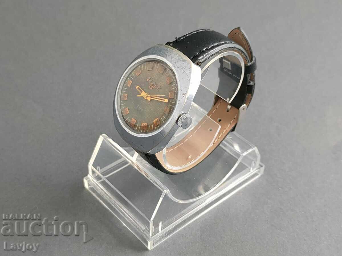 Доставка на Полет Poljot ретро модел ръчен часовник