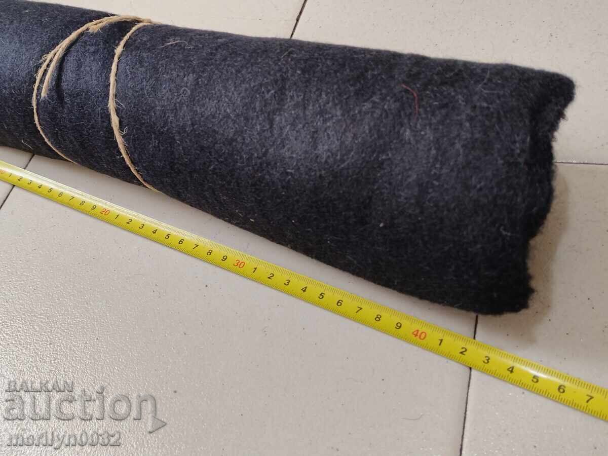 Δημοπρασία Πλατίνινο ρολό χειροποίητου υφαντού μάλλινου υφάσματος σαγιάκ Δημοπρασία Πλατίνινο ρολό χειροποίητου υφαντού μάλλινου υφάσματος σαγιάκ