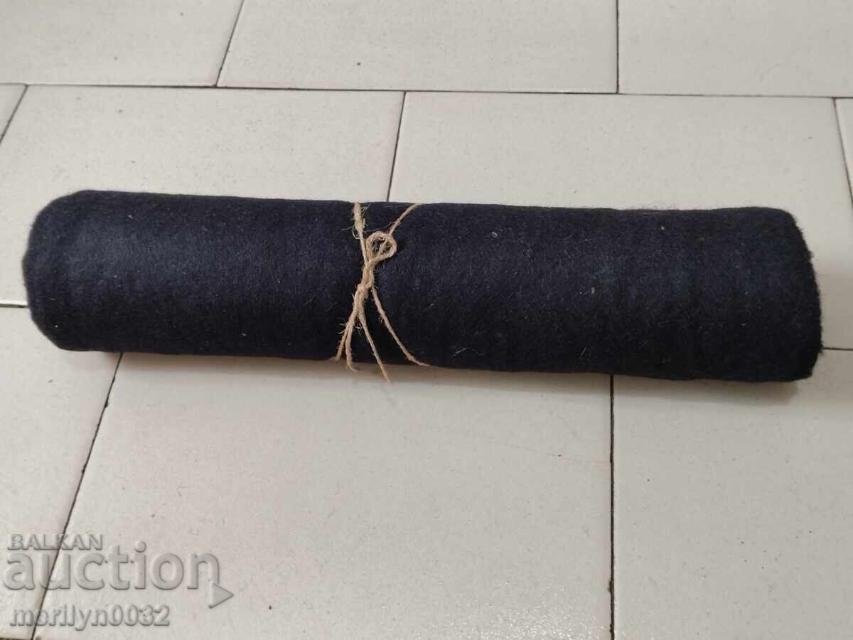 Παράδοση Πλατίνινο ρολό χειροποίητου υφαντού μάλλινου υφάσματος σαγιάκ Παράδοση Πλατίνινο ρολό χειροποίητου υφαντού μάλλινου υφάσματος σαγιάκ