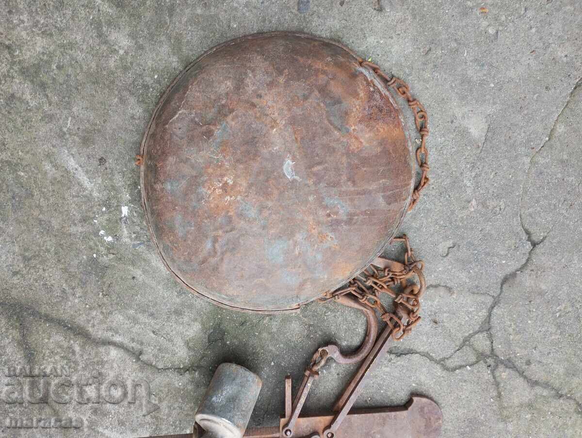 Old metal scales - 6