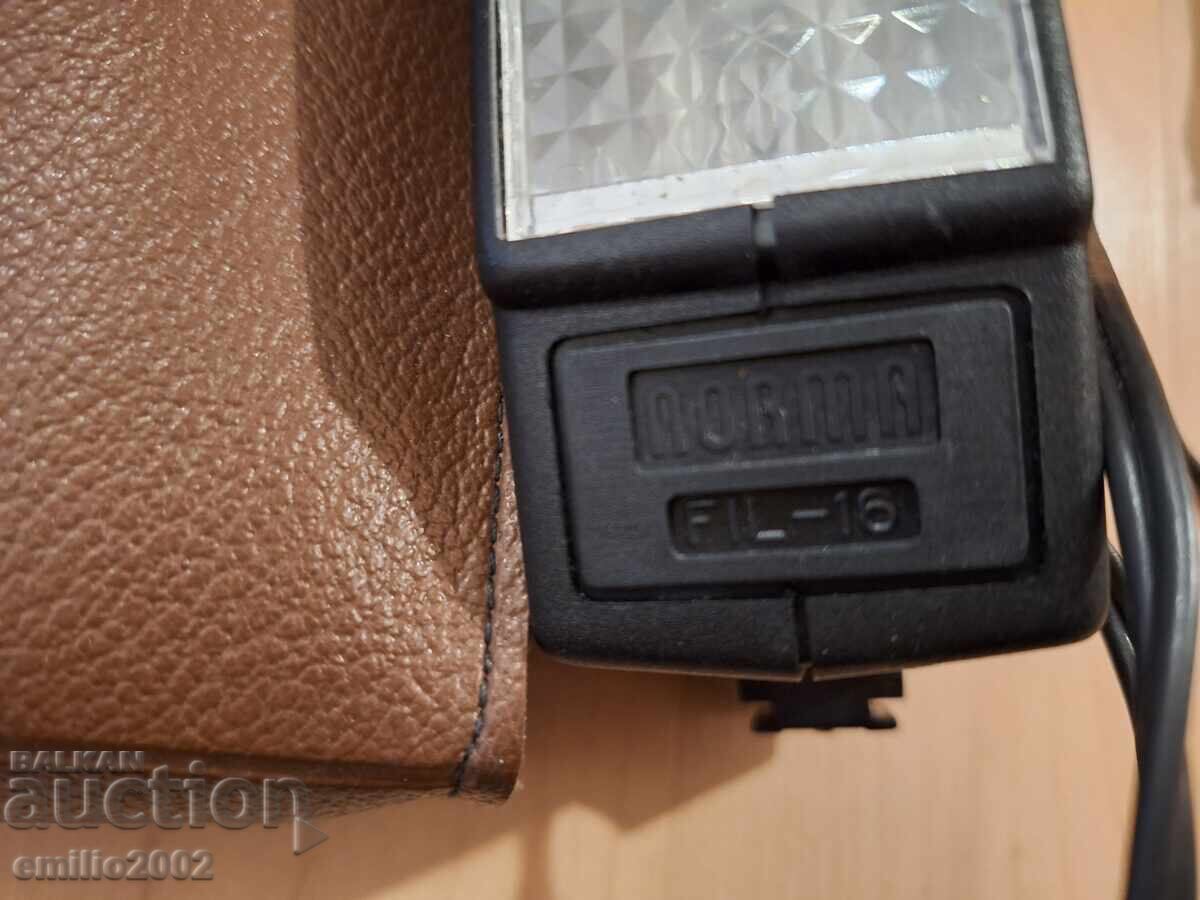 Παράδοση Φωτογραφικό φλας 220V ρετρό σοσιαλ Παράδοση Φωτογραφικό φλας 220V ρετρό σοσιαλ