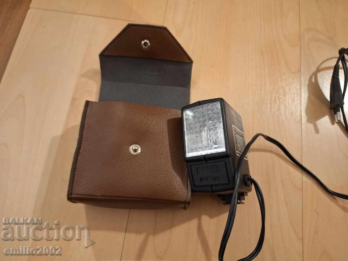 Φωτογραφικό φλας 220V ρετρό σοσιαλ - 6 Φωτογραφικό φλας 220V ρετρό σοσιαλ - 6