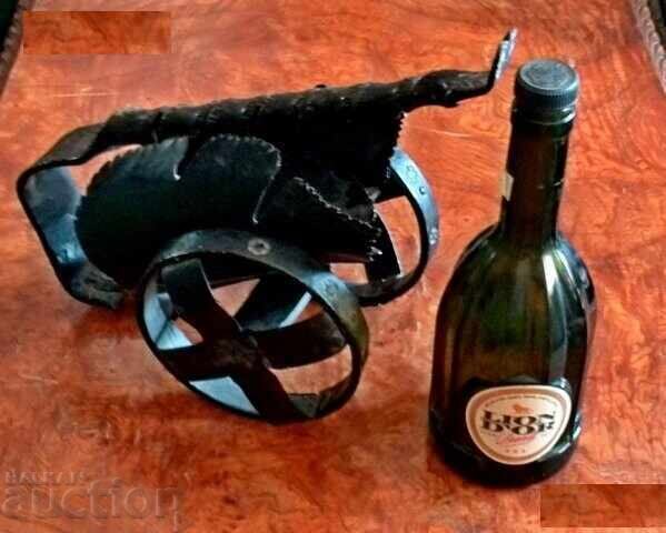 Suport de vin din fier forjat Suport de vin din fier forjat