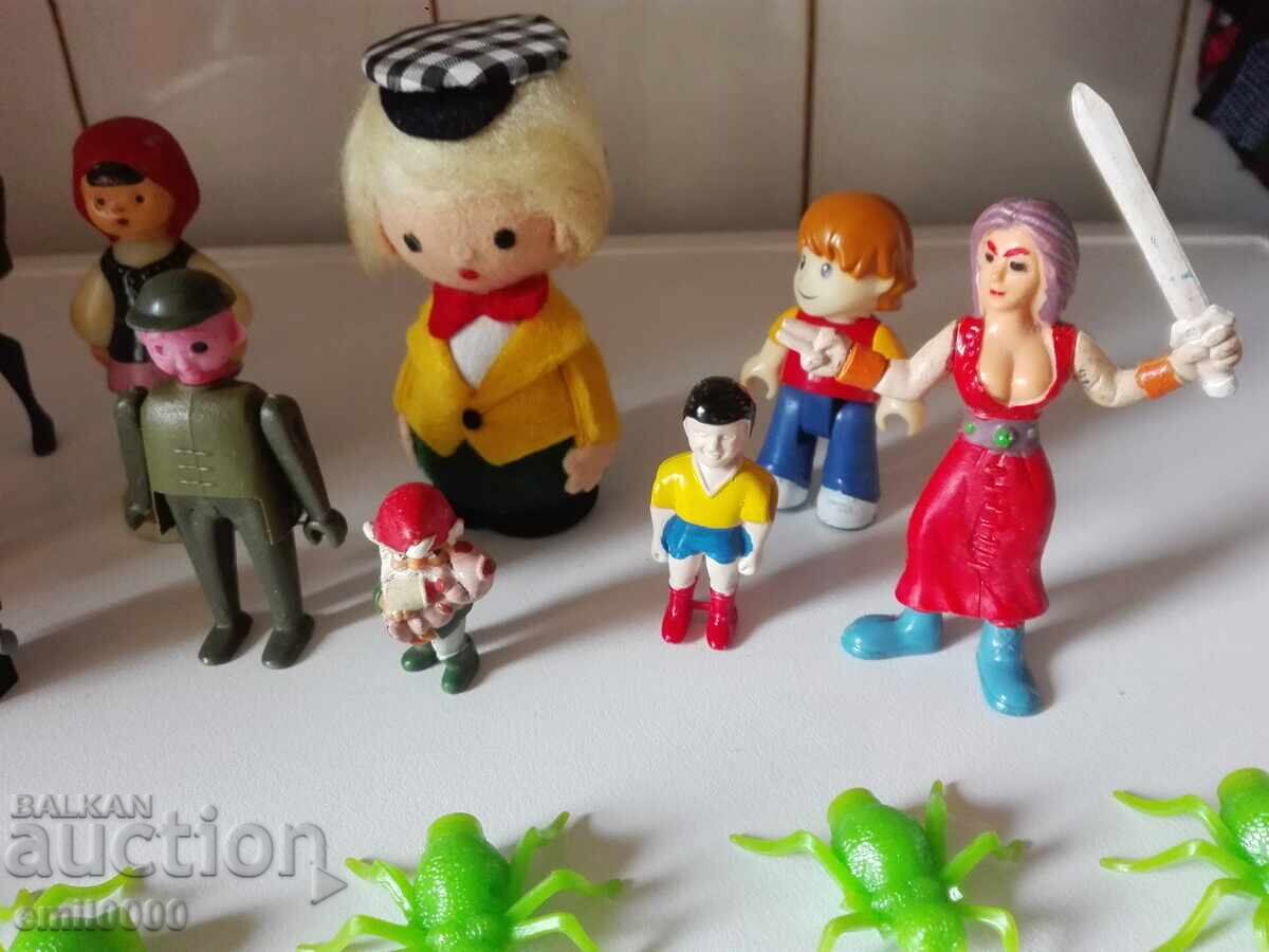 Delivery of Toys - figurines