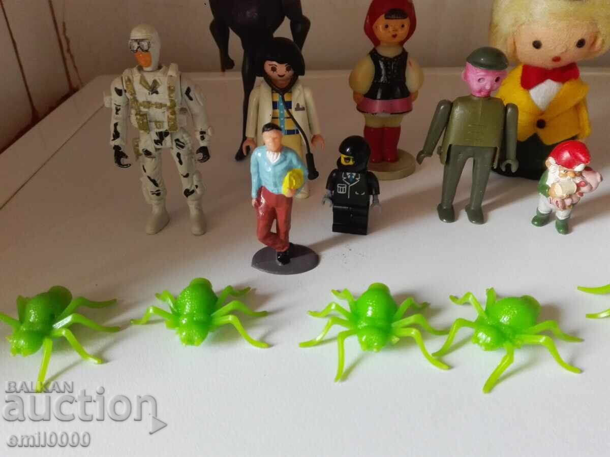 Toys - figurines - 6