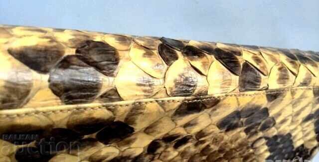 Κλασική τσάντα από δέρμα φιδιού πύθωνα με τιμή € 45.00 | 88.01 BGN