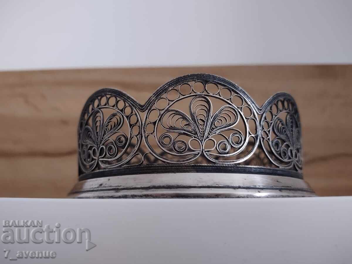 Licitație Livrare filigranată pentru sticlă sovietică înainte de 1989, 6.04.25 Licitație Livrare filigranată pentru sticlă sovietică înainte de 1989, 6.04.25