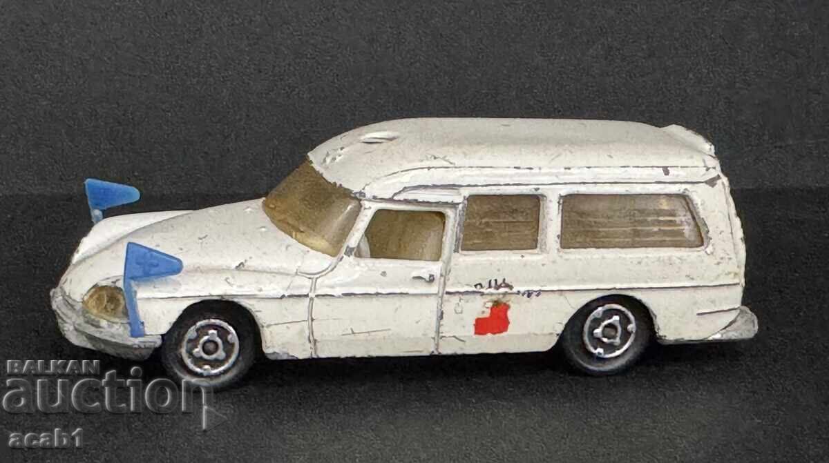 Линейка Франция Majorette DS21 Линейка Франция Majorette DS21