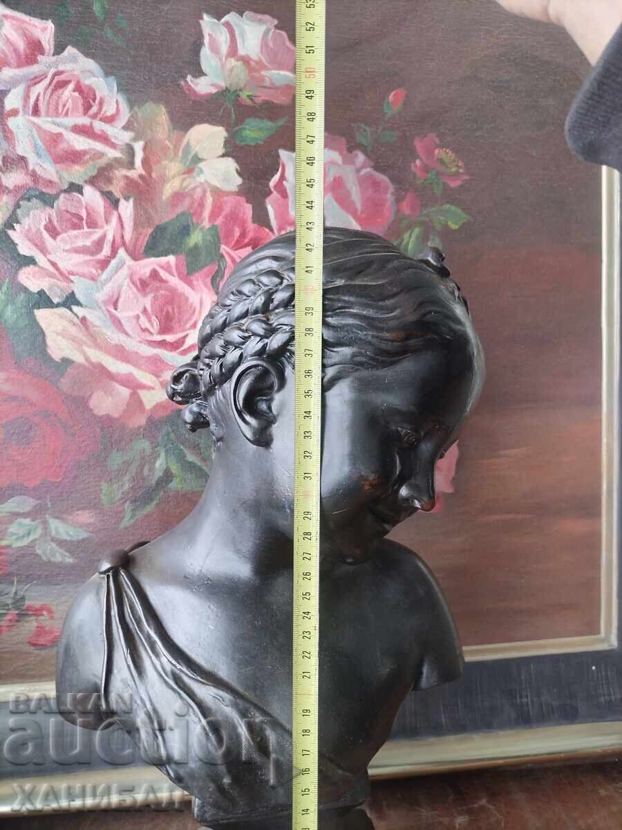 BEAUTIFUL AUTHOR'S BUST SIGNED with price 300.00 BGN | € 153.39 BEAUTIFUL AUTHOR'S BUST SIGNED with price 300.00 BGN | € 153.39