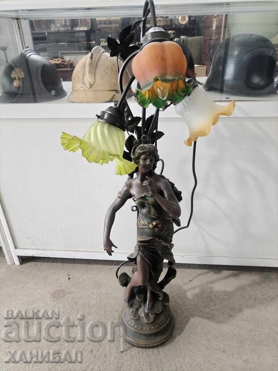 LARGE BEAUTIFUL NIGHT LAMP LARGE BEAUTIFUL NIGHT LAMP