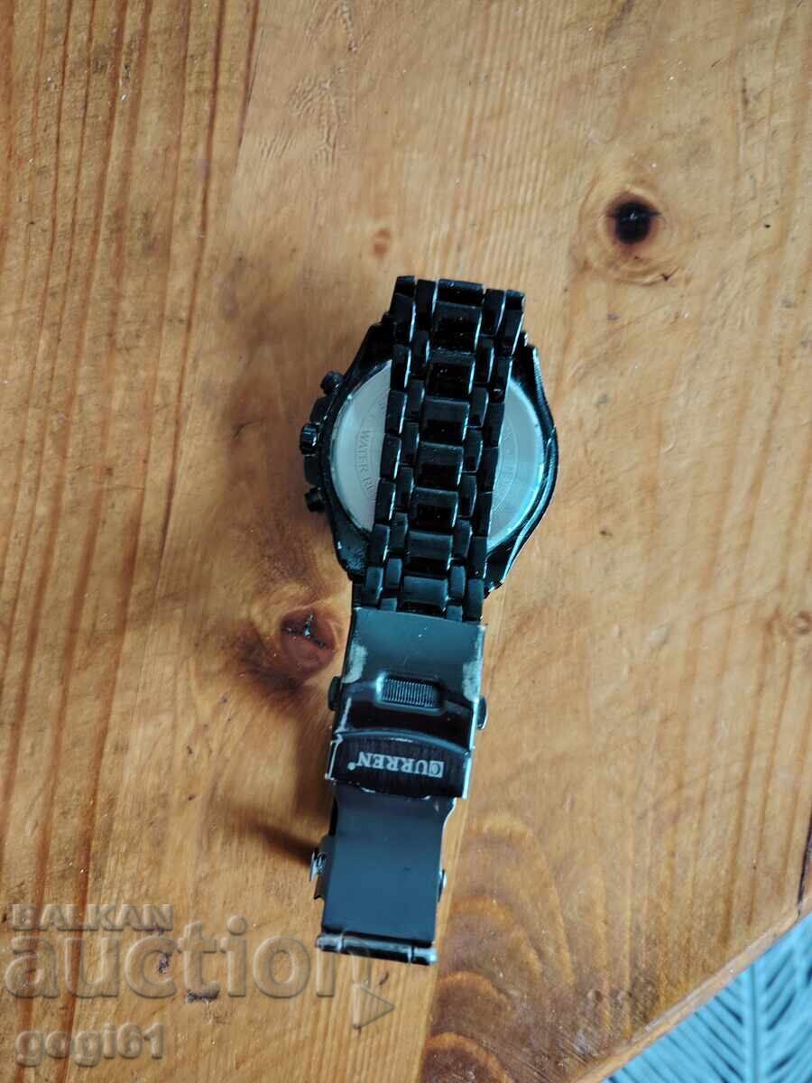 Auction Large Men's Quartz Watch Auction Large Men's Quartz Watch