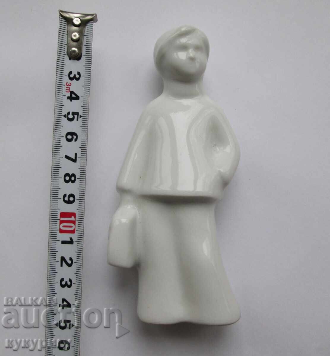 Стара порцеланова статуетка фигура на момиче с чанта - 5 Стара порцеланова статуетка фигура на момиче с чанта - 5