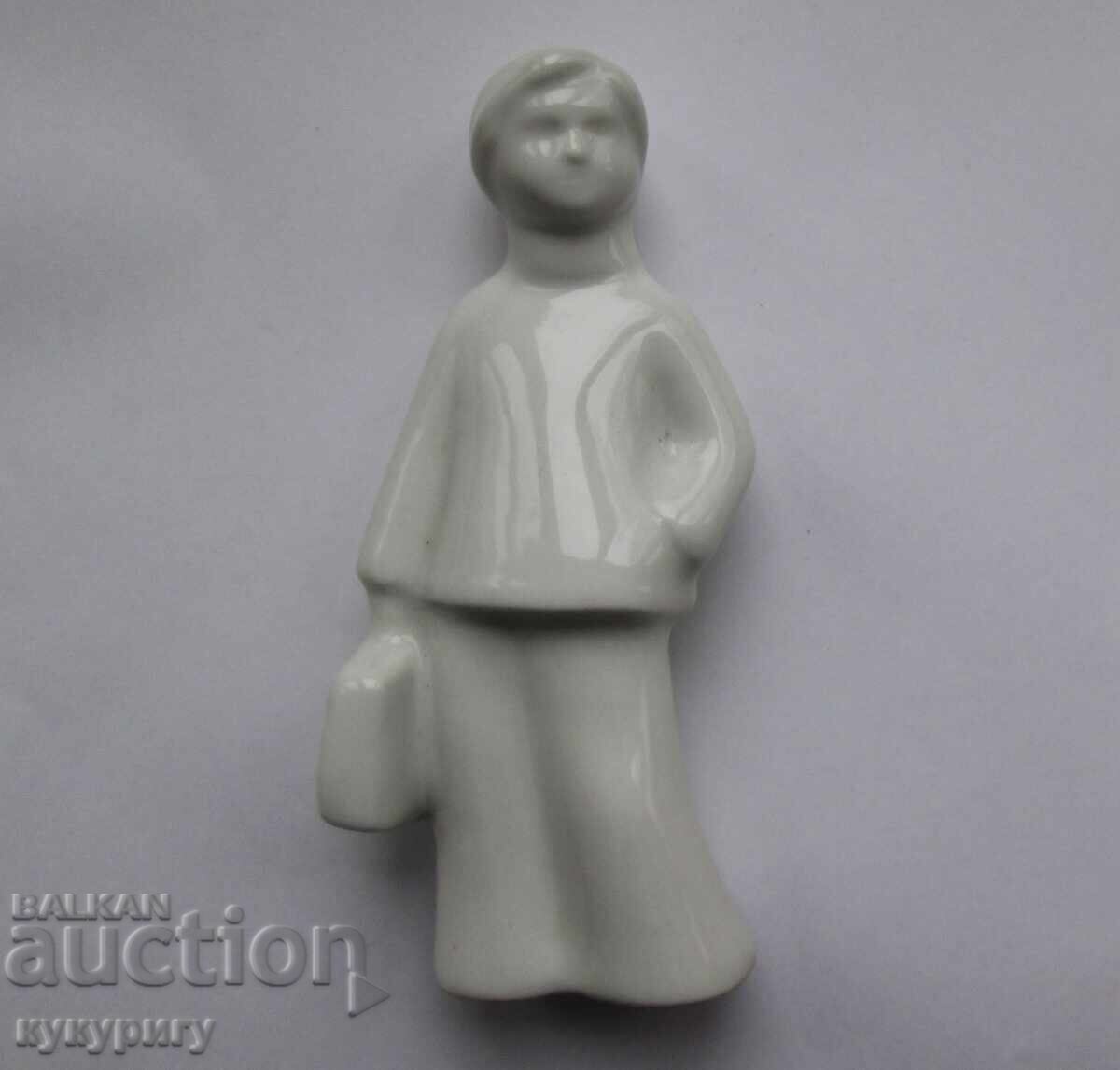 Стара порцеланова статуетка фигура на момиче с чанта - 6 Стара порцеланова статуетка фигура на момиче с чанта - 6