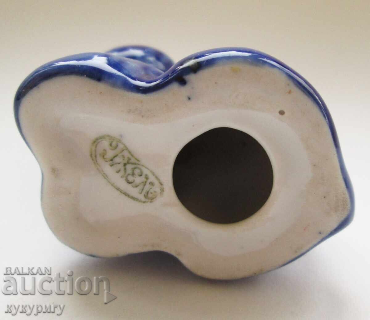 Стара Руска порцеланова статуетка фигура куче ГЖЕЛ  ГЖЕЛЬ с цена 45.00 лв. | € 23.01