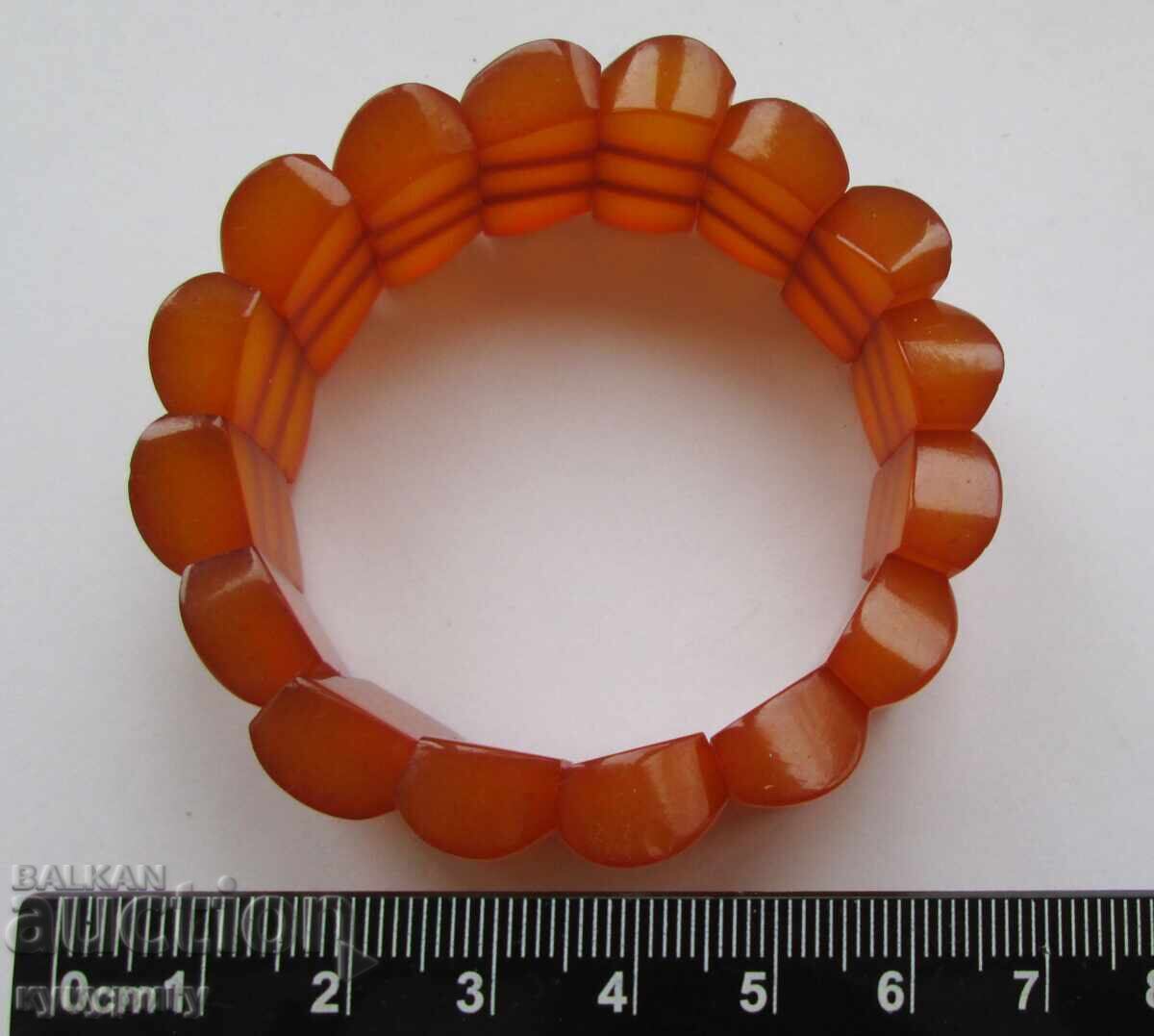 Auction Old lady's bracelet made of natural amber Auction Old lady's bracelet made of natural amber