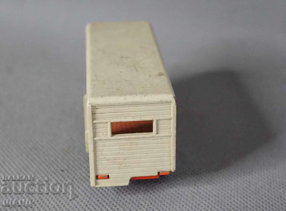 Livrarea Matchbox UK HORSE BOX model de camion din metal Livrarea Matchbox UK HORSE BOX model de camion din metal