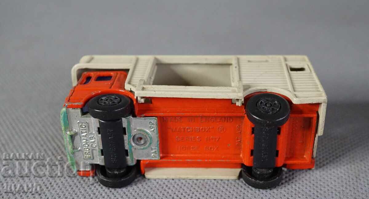 Matchbox UK HORSE BOX model de camion din metal - 5 Matchbox UK HORSE BOX model de camion din metal - 5