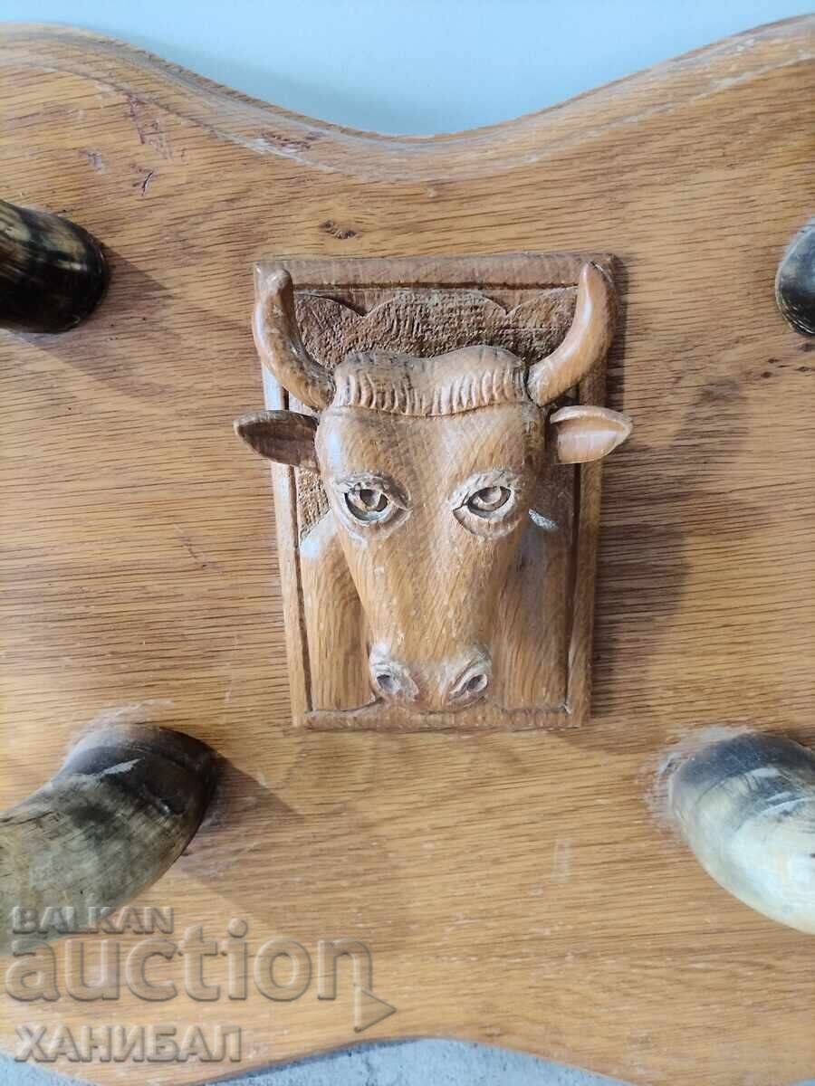 Livrarea O UȘĂ DE AGĂȚAT FOARTE INTERESANTĂ DIN COARNE Livrarea O UȘĂ DE AGĂȚAT FOARTE INTERESANTĂ DIN COARNE