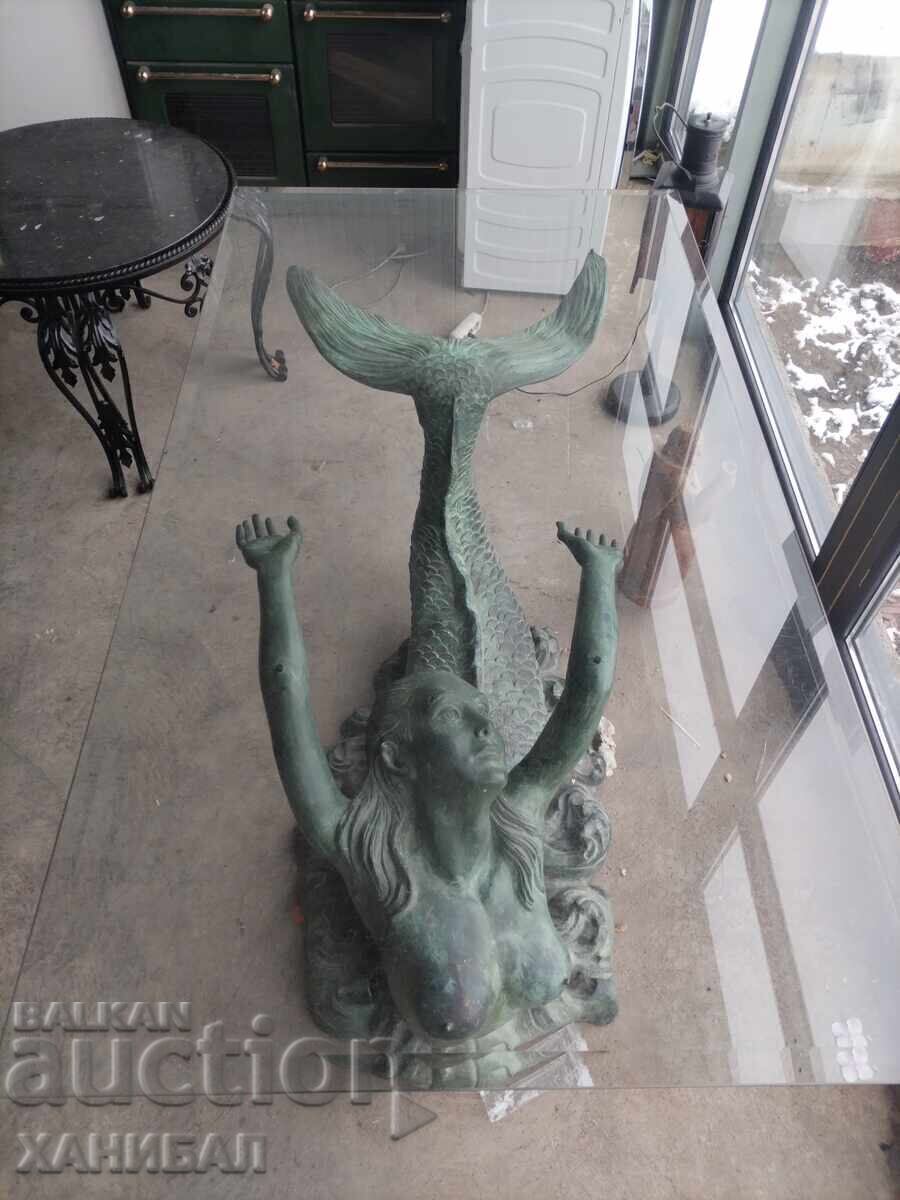 Livrarea MASĂ UNICĂ DIN BRONZ. SIRENA ESTE DIN BRONZ PATINAT