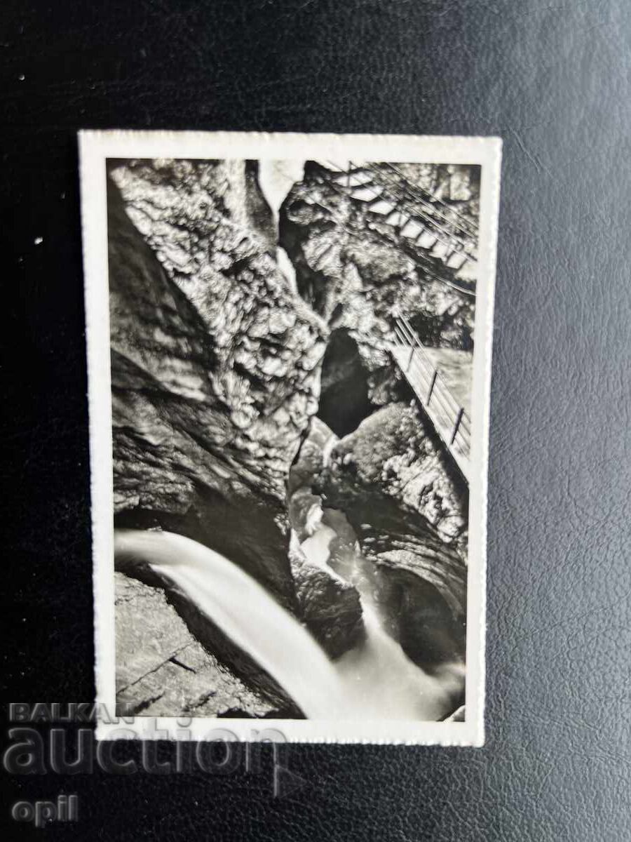 Mica Cărțișoară Veche - Elveția - Cascada Trümmelbach Mica Cărțișoară Veche - Elveția - Cascada Trümmelbach