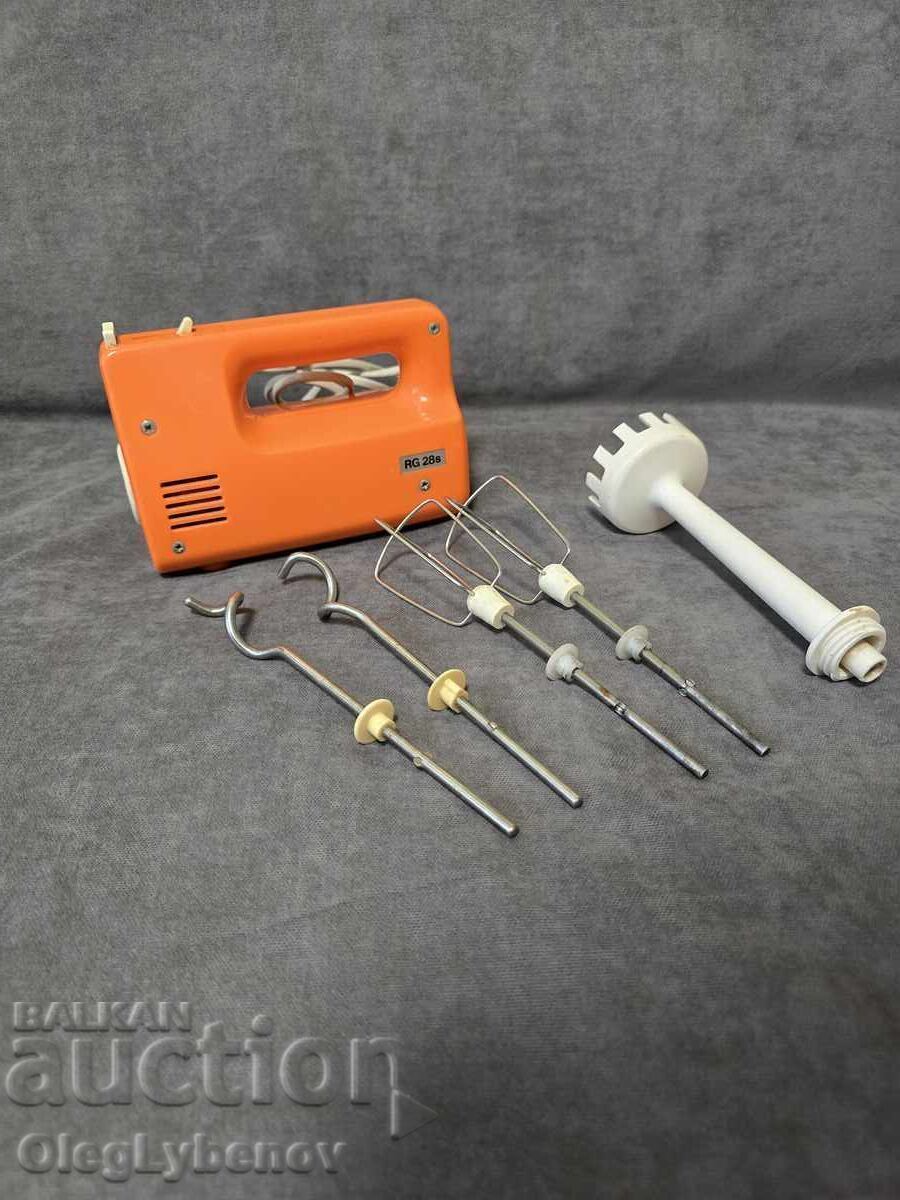 Миксер AKA RG 28S с цена 45.00 лв. | € 23.01 Миксер AKA RG 28S с цена 45.00 лв. | € 23.01