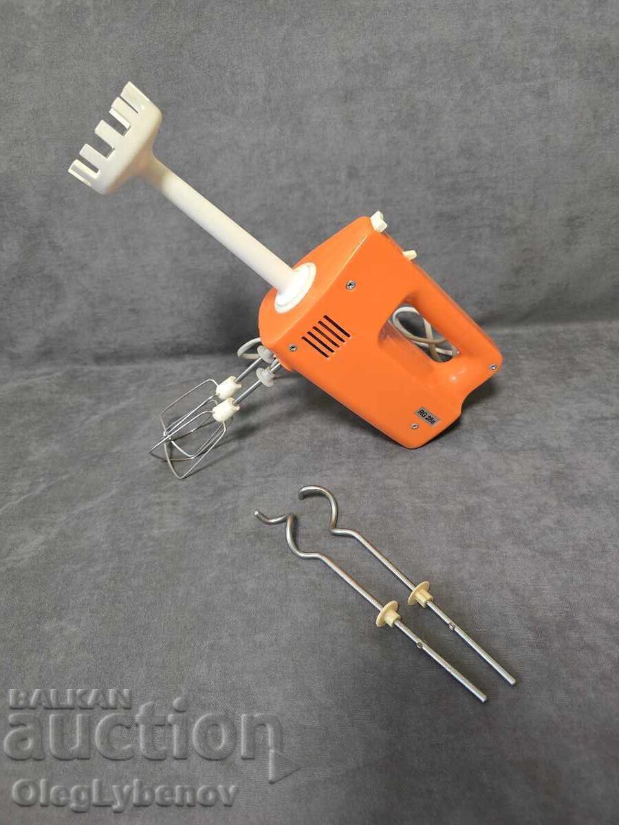 Доставка на Миксер AKA RG 28S Доставка на Миксер AKA RG 28S