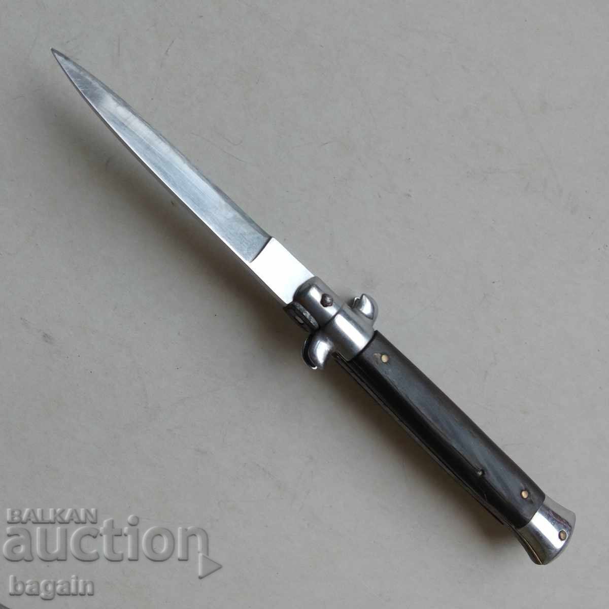 Delivery of Stiletto. German automatic knife