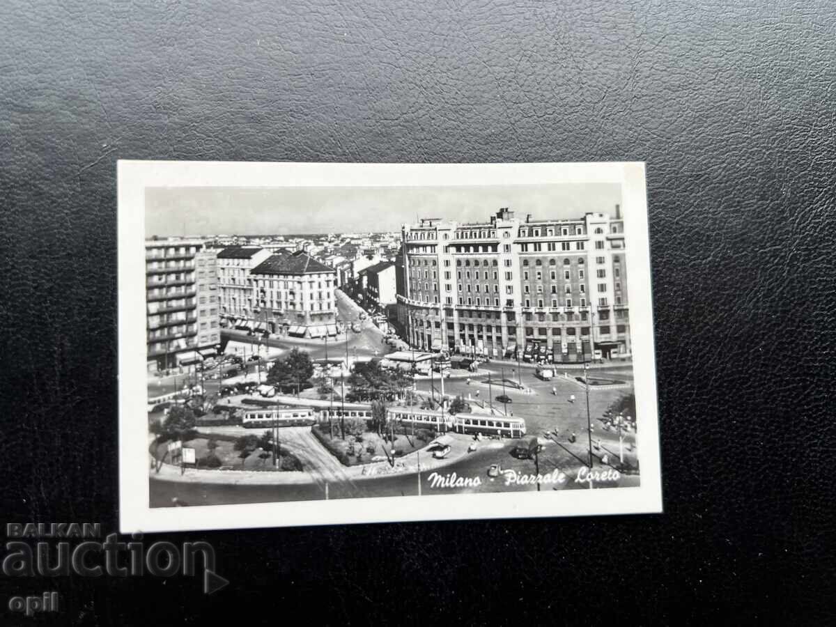 Small Old Postcard - Italy - Milan Small Old Postcard - Italy - Milan
