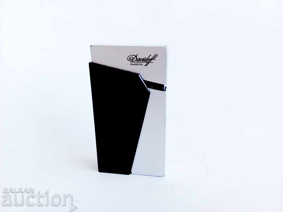 Запалка Davidoff с цена 37.00 лв. | € 18.92