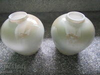 DOUĂ ABAJURURI DE STICLĂ PENTRU LUSTRE DIN PERIOADA SOCIALISMULUI