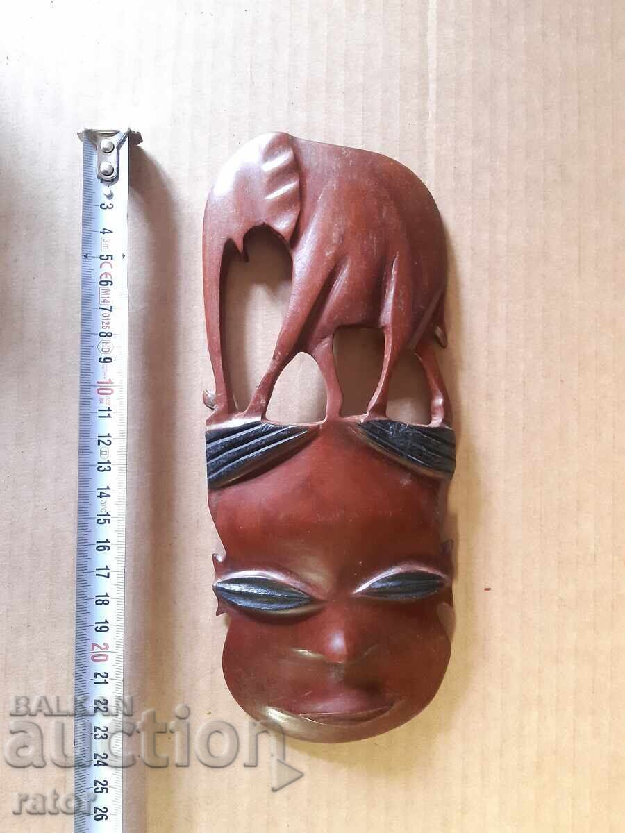 Παλιά αφρικανική μάσκα - χειροποίητη