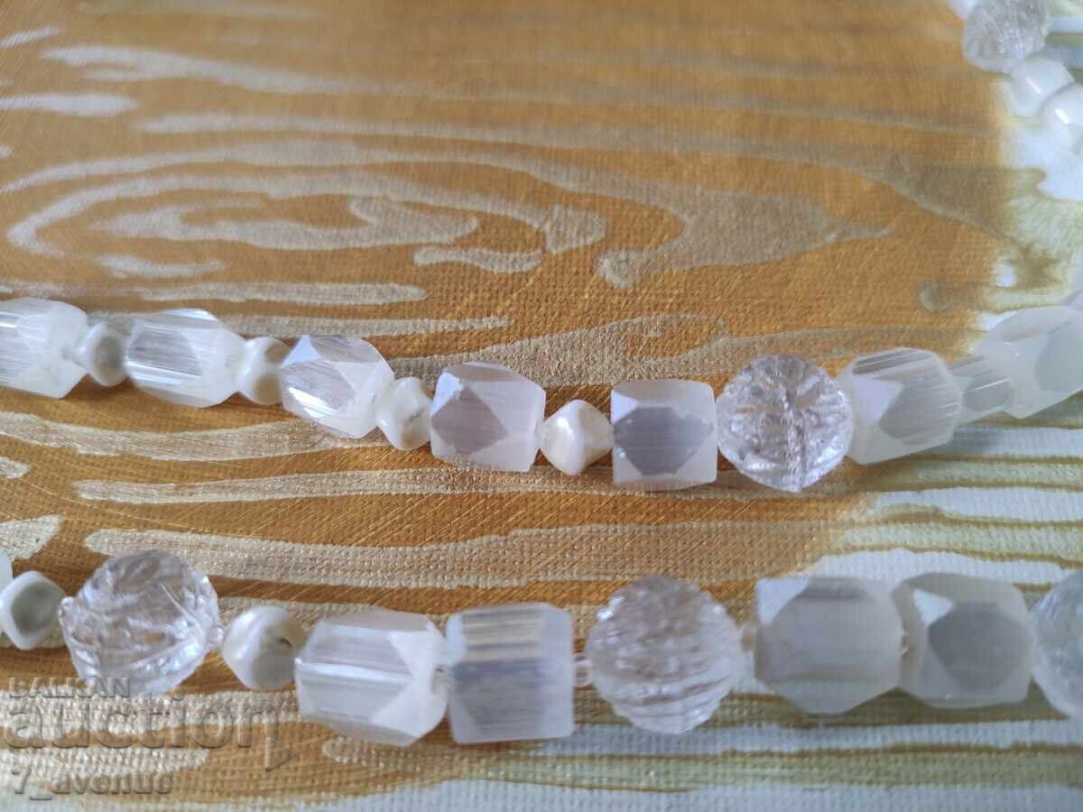 Delivery of Necklace, necklace, 70s, 8.04.2025 Delivery of Necklace, necklace, 70s, 8.04.2025