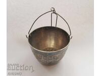 Παλιό φλιτζάνι τσαγιού με σουρωτήρι, με διακοσμητικά και σφραγίδα