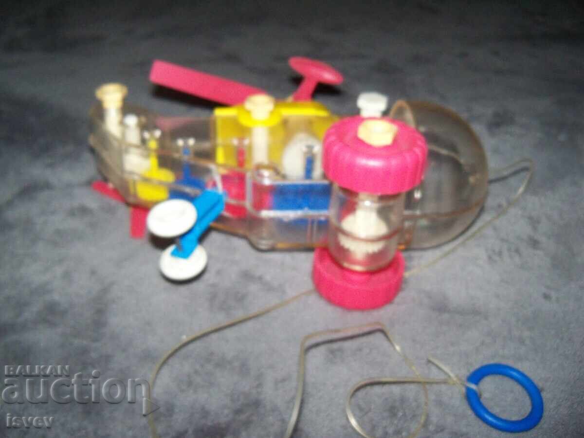 Παλιό σοσιαλιστικό παιχνίδι διαφανές ελικόπτερο, βερτοπλάνο - 7 Παλιό σοσιαλιστικό παιχνίδι διαφανές ελικόπτερο, βερτοπλάνο - 7