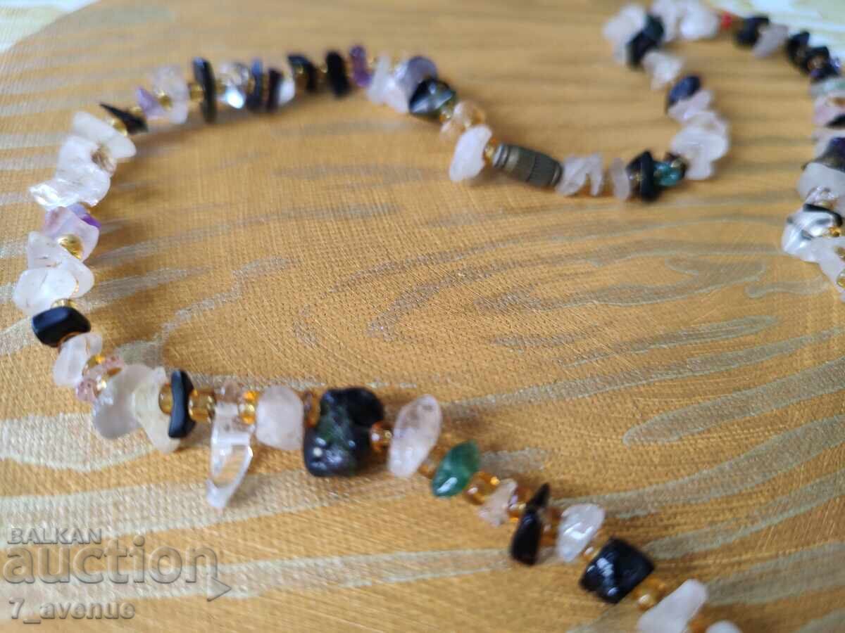 Γεραντάν, πολύ όμορφο, φυσικά πετράδια 70s, 8.04.2025 με τιμή 49.00 BGN | € 25.05 Γεραντάν, πολύ όμορφο, φυσικά πετράδια 70s, 8.04.2025 με τιμή 49.00 BGN | € 25.05