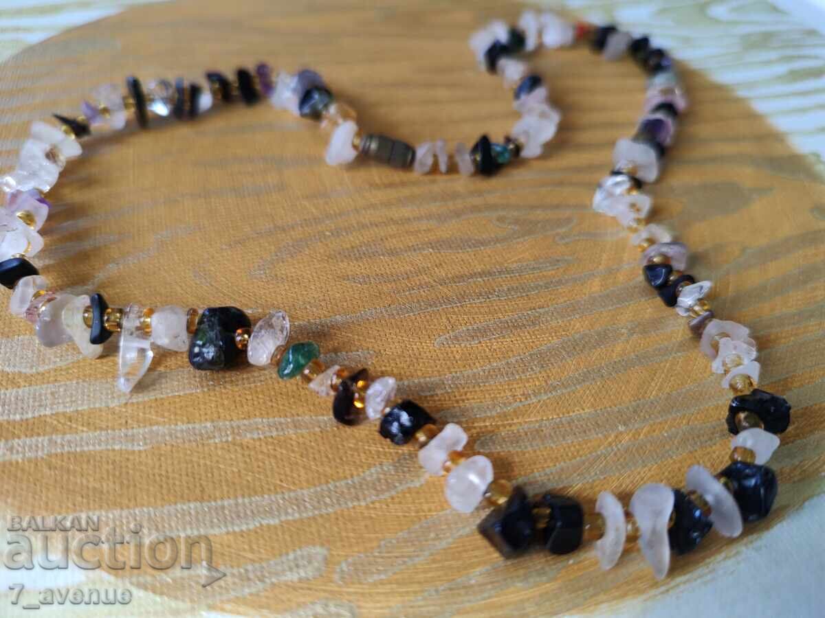 Παράδοση Γεραντάν, πολύ όμορφο, φυσικά πετράδια 70s, 8.04.2025 Παράδοση Γεραντάν, πολύ όμορφο, φυσικά πετράδια 70s, 8.04.2025