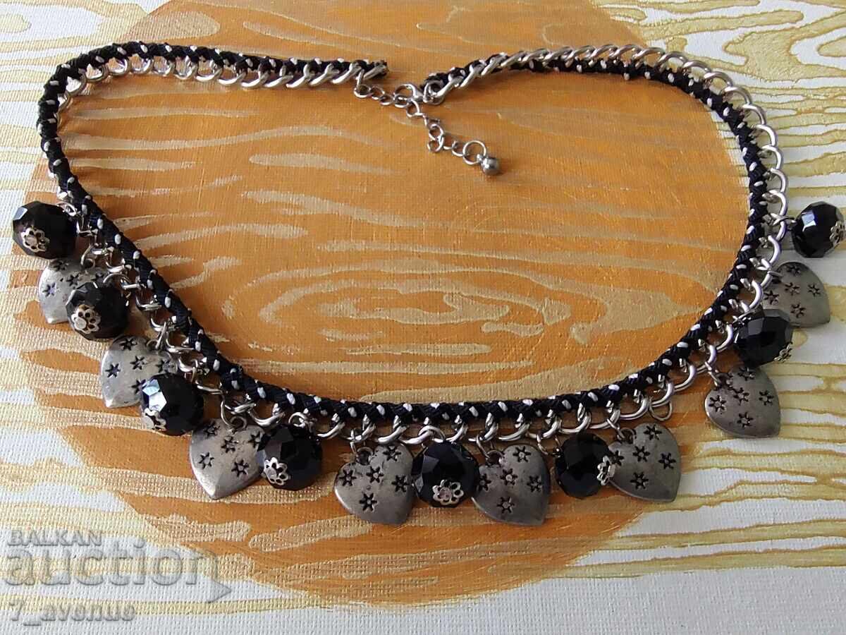 Auction Necklace, with pendant 70s, 08.04.2025 Auction Necklace, with pendant 70s, 08.04.2025