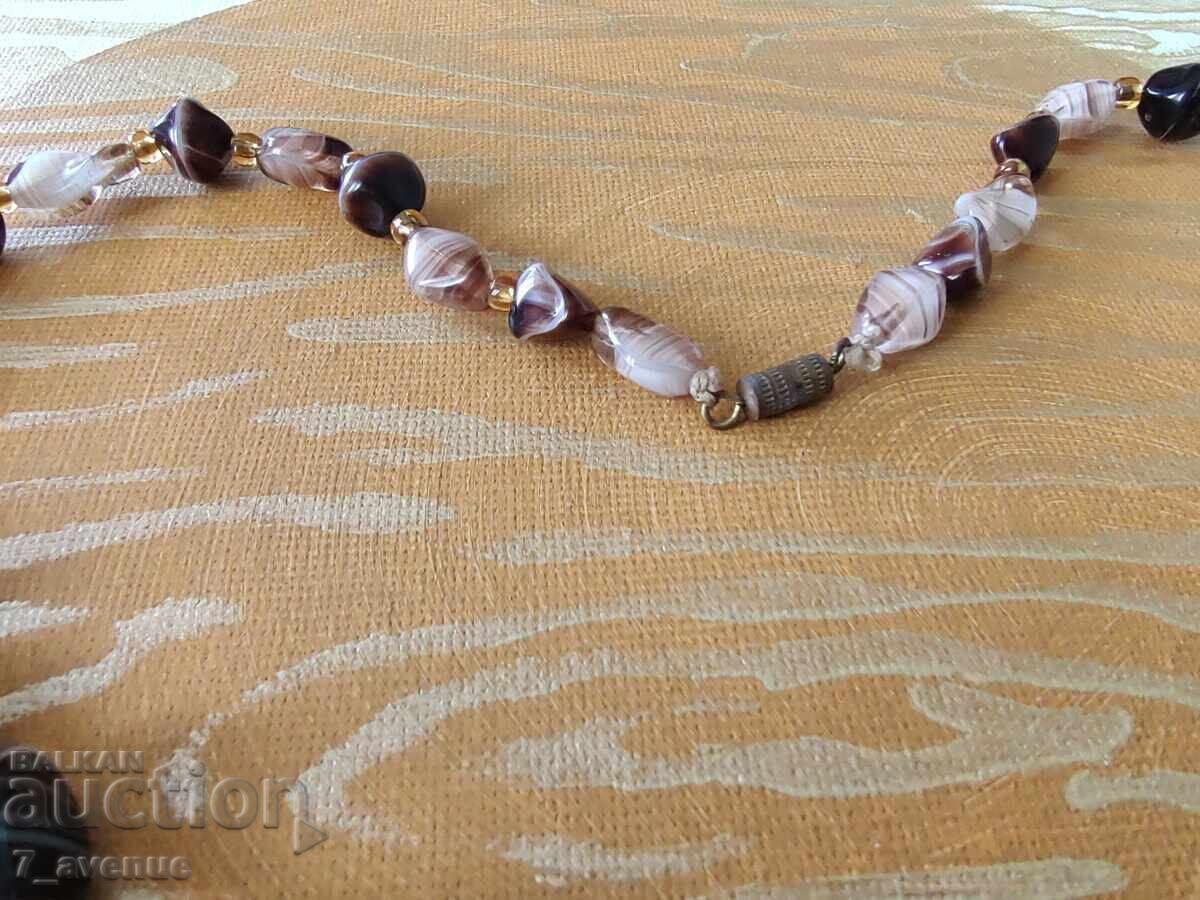 Necklace, Czech Republic or Poland 70s, 8.04.2025 with price 99.00 BGN | € 50.62 Necklace, Czech Republic or Poland 70s, 8.04.2025 with price 99.00 BGN | € 50.62