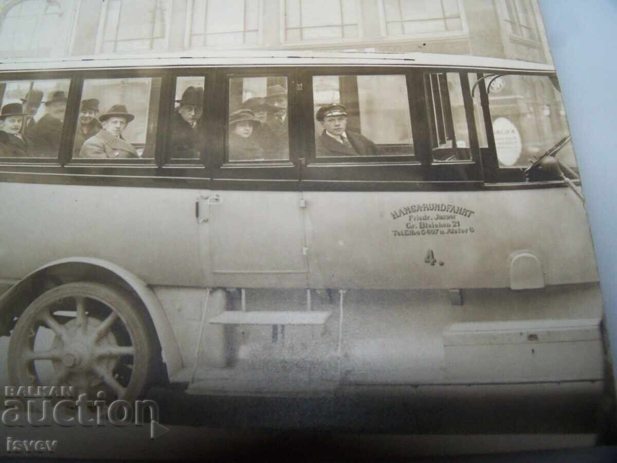 Old postcard photo with a bus from Naumburg, Germany with price 12.00 BGN | € 6.14 Old postcard photo with a bus from Naumburg, Germany with price 12.00 BGN | € 6.14