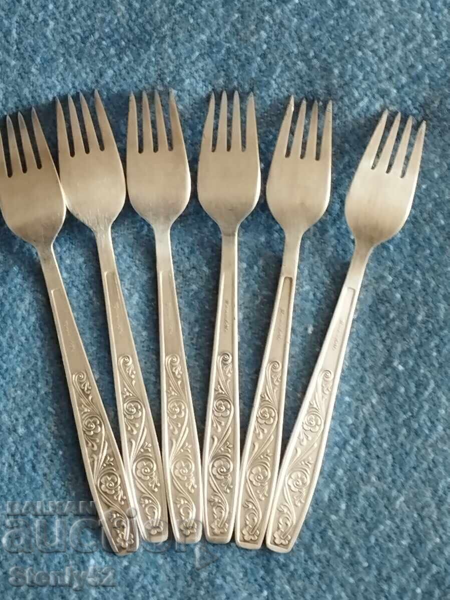 Furculițe din melchior argintat, 6 buc., din URSS cu preț € 60.00 | 117.35 BGN