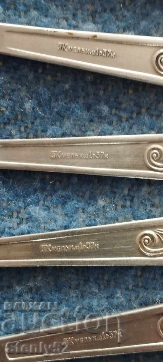 Licitație Furculițe melchior argintate din URSS
