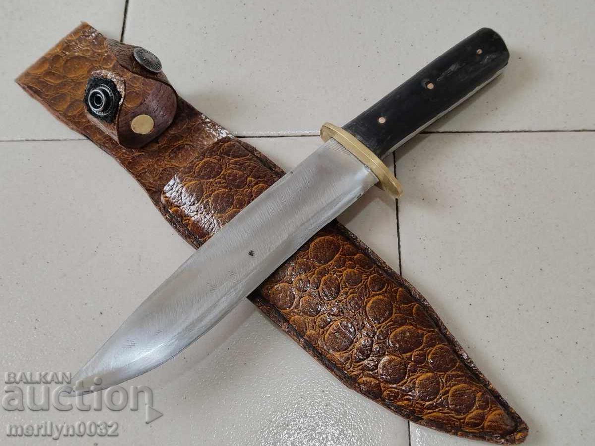 Hunting knife with sheath and buffalo horn handle with price 105.00 BGN | € 53.69