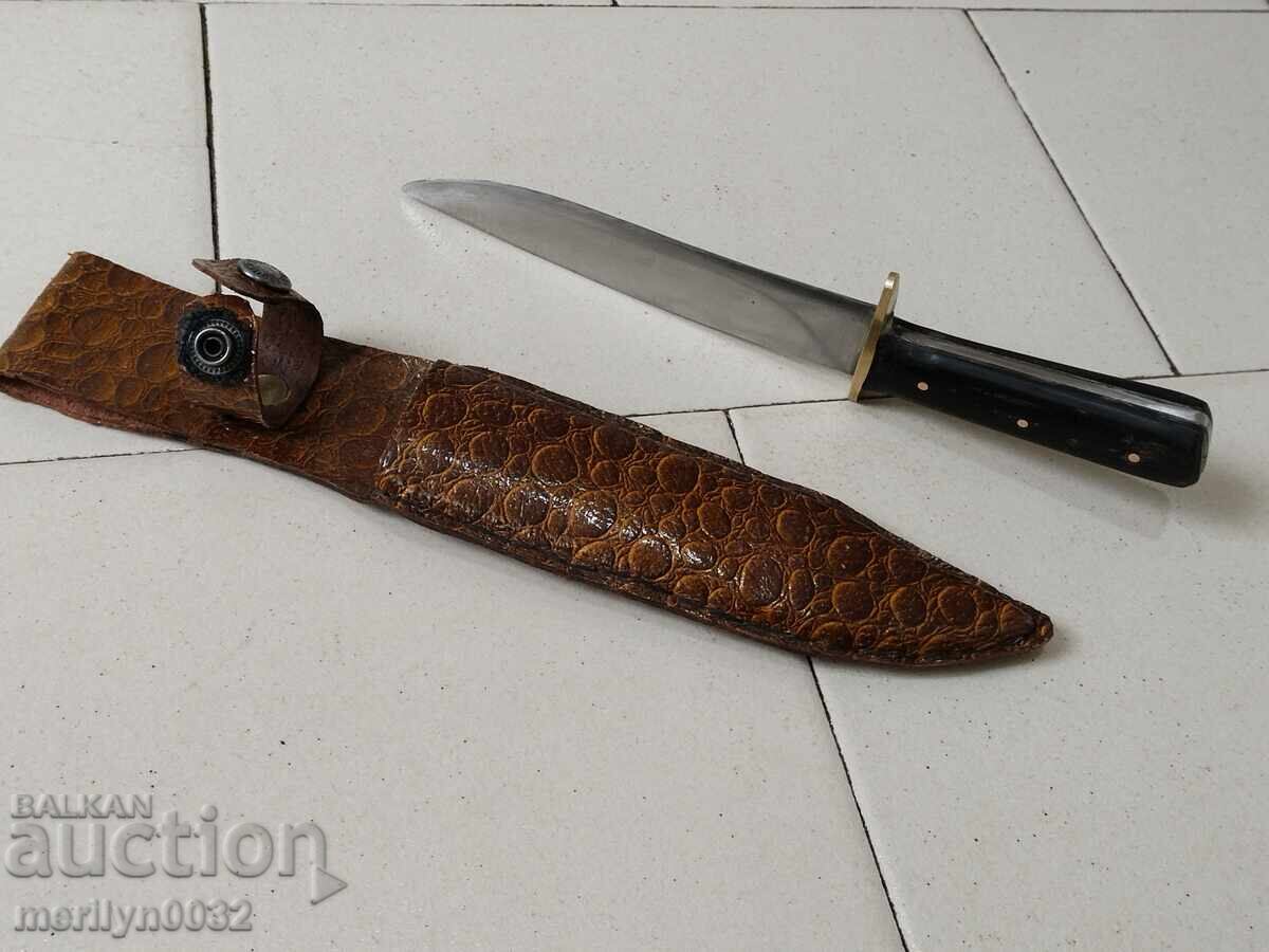 Delivery of Hunting knife with sheath and buffalo horn handle