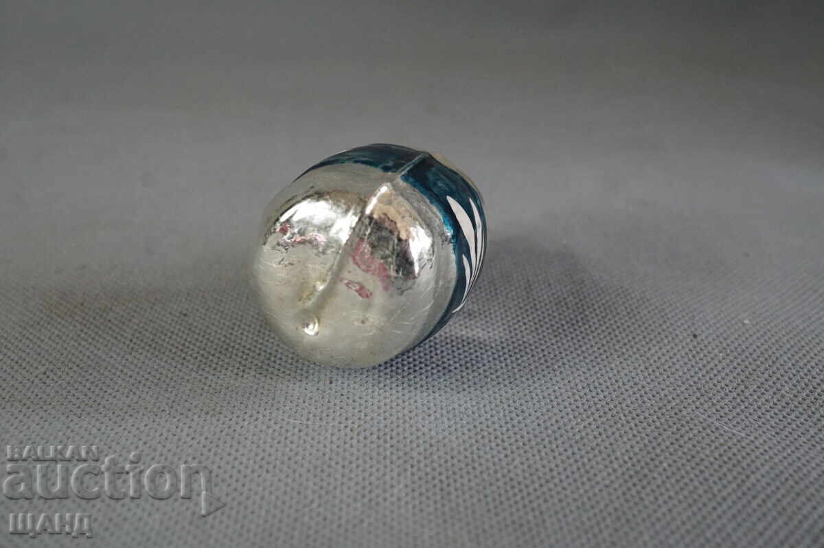 Delivery of Old clay toy figurine for Christmas tree ball Delivery of Old clay toy figurine for Christmas tree ball