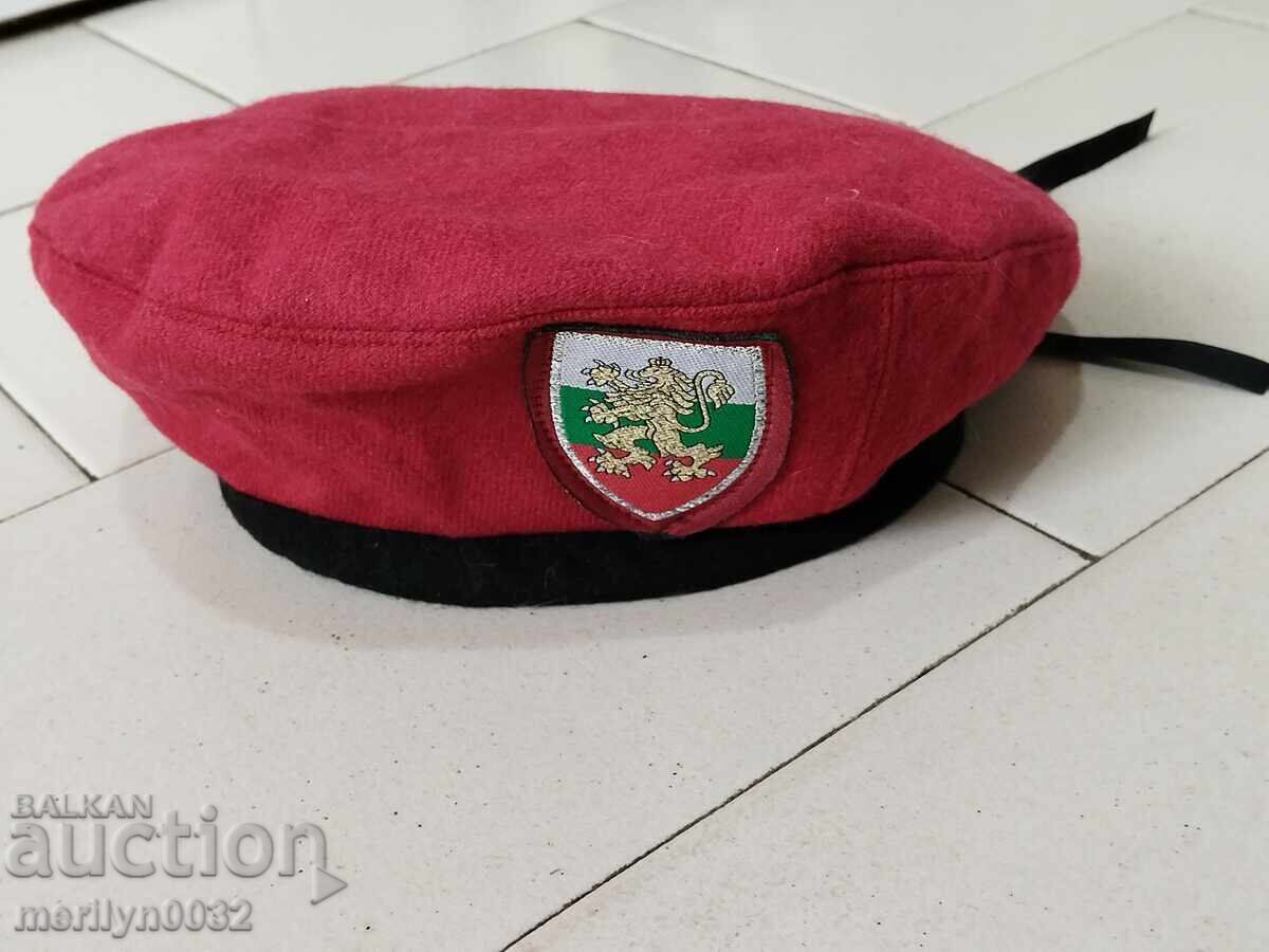Армейска барета, униформа, барета с герб Армейска барета, униформа, барета с герб