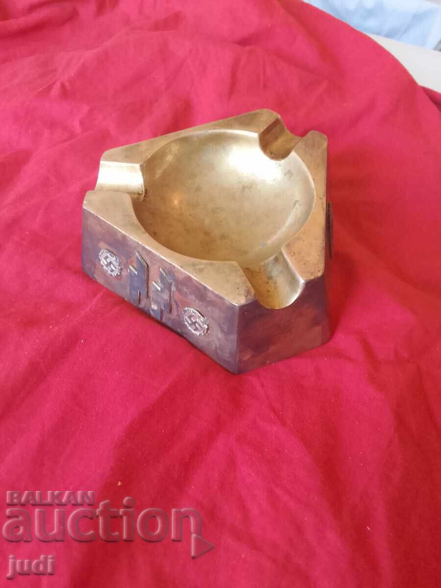 Third Reich Great Brass Ashtray - 5