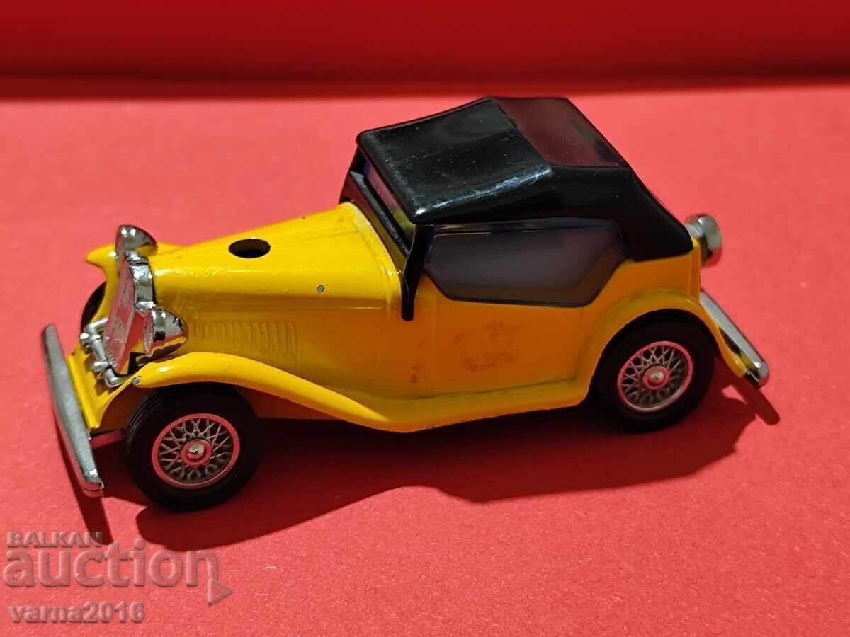 Доставка на Винтидж Запалка TOYS MG PRESSED STEEL Доставка на Винтидж Запалка TOYS MG PRESSED STEEL